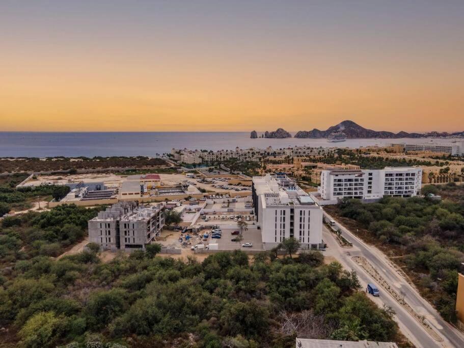Endless Summer - 2Bed 2Bath Condo - Seasonly Heated Pool With Ocean Views - 5Min Walk To Beach - Fibre Internet - Sleeps 6 Cabo San Lucas Exterior foto