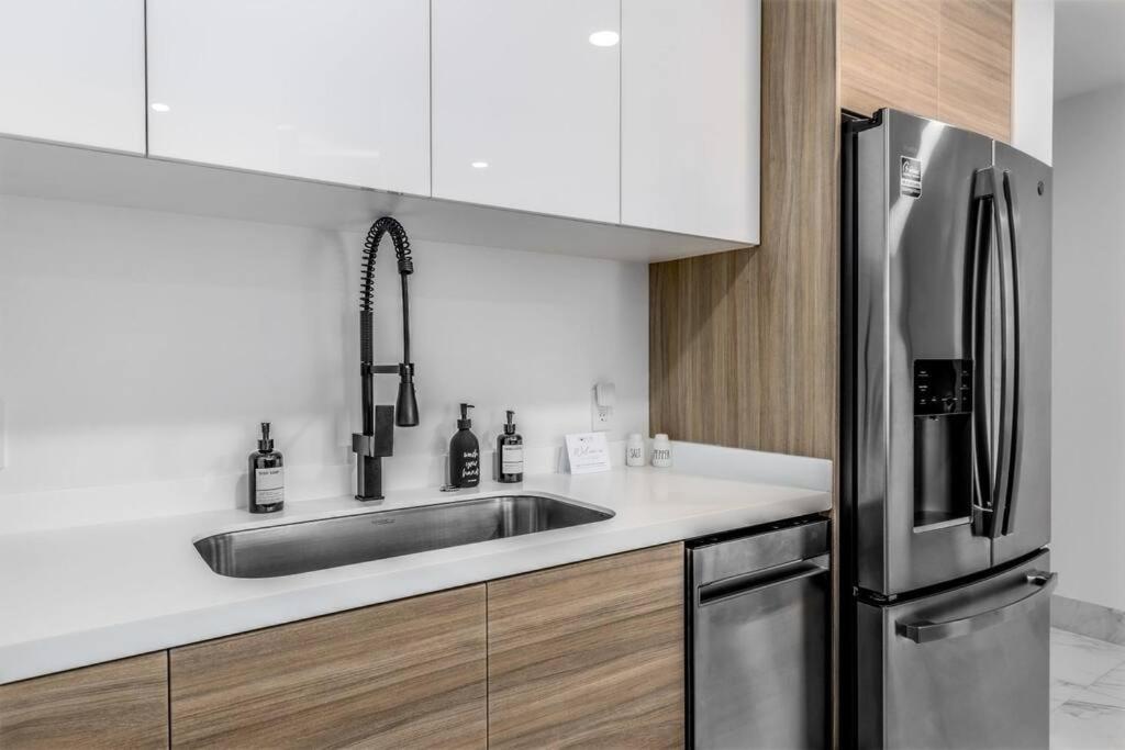 Endless Summer - 2Bed 2Bath Condo - Seasonly Heated Pool With Ocean Views - 5Min Walk To Beach - Fibre Internet - Sleeps 6 Cabo San Lucas Exterior foto